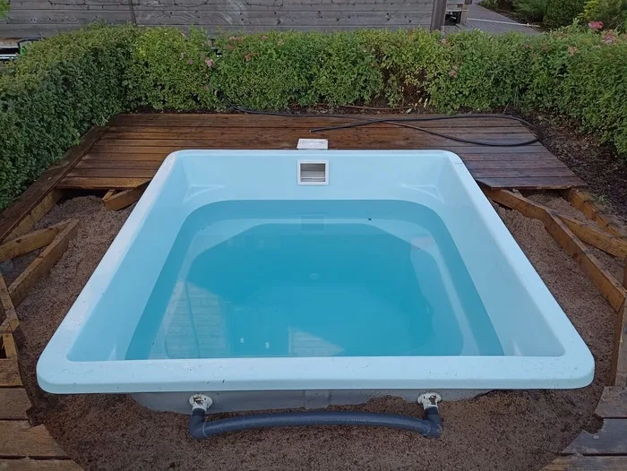 Композитная купель Laguna 2 — установка в Пскове